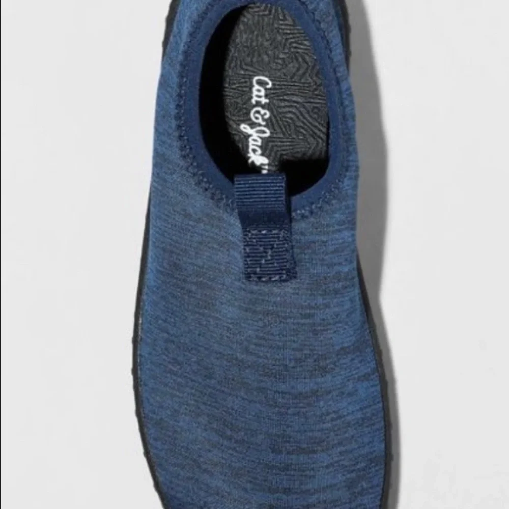 Boys' Grover Pull-On Apparel Water Shoes - Cat & Jack™ Navy -Kids Size 4
